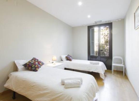 apartment-sofia-and-coralie image