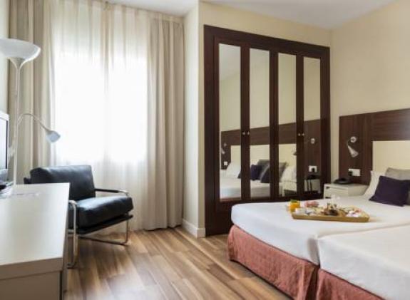 arenas-atiram-hotels image