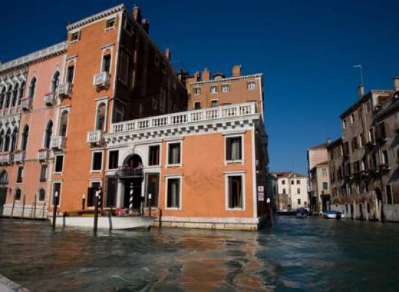 hotel-palazzo-barbarigo-sul-canal-grande image