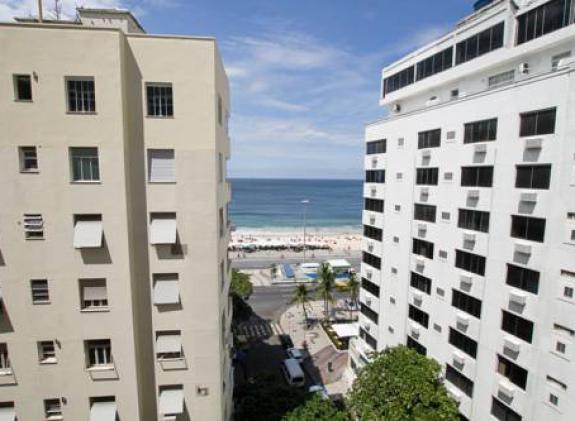 apartments-almirante-goncalves image