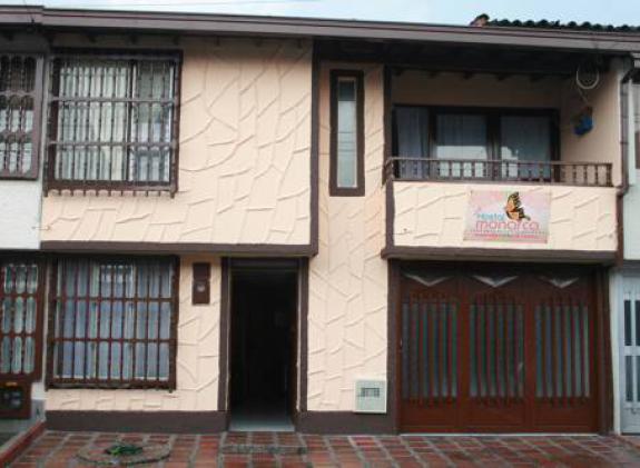 hostal-monarca image