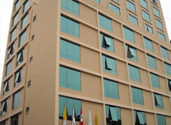 hotel-continental-lima image