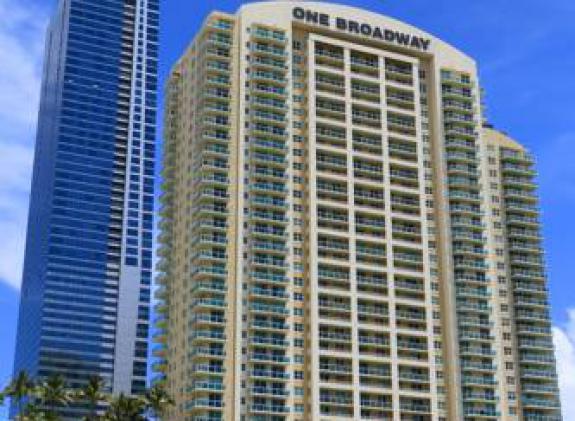 pelican-residences-miami-brickell-one-broadway image