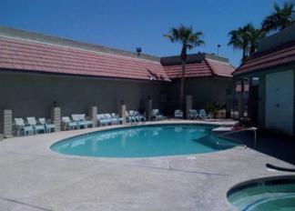 Siegel Slots and Suites