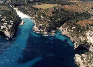 Cala Llombards