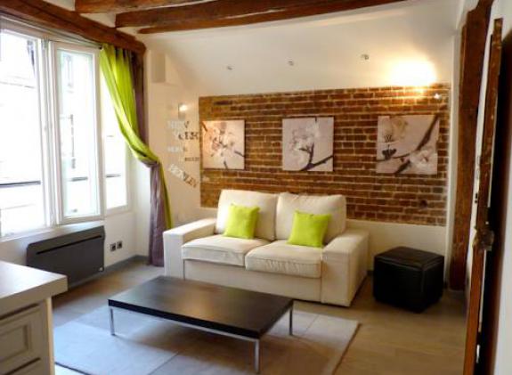 apart-of-paris-le-marais-st-martin-2-bedroom image