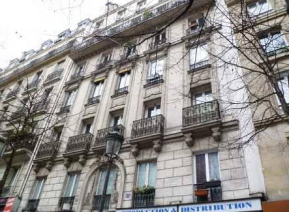 apartment-boulevard-barbes-paris image