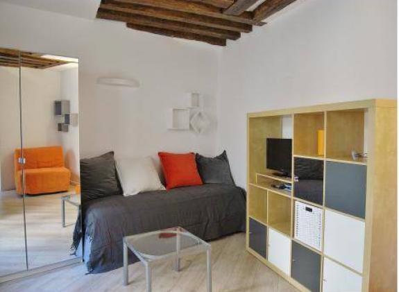 nice-studio-in-le-marais-district image