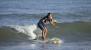 Clases de surf un día de olas en Punta del Moral