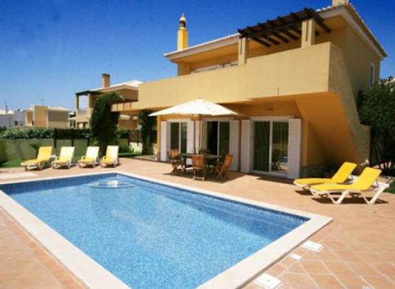 holiday-home-villa-amarela image