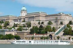 Private Historical Tour of Buda Castle