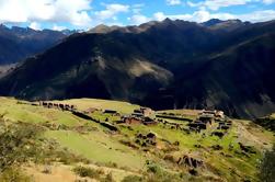 2-Day Private Huchuy Qosqo Trek to Machu Picchu