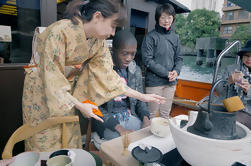 Tea Ceremony Experience on a Boat including a Kaiseki Cuisine Bento