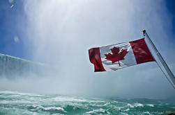 Excursión turística de las Cataratas del Niágara desde Toronto con el barco Hornblower