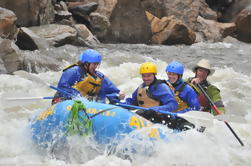 Números y estrechos Rafting en aguas bravas