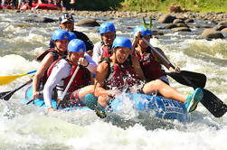 White Water River Rafting klasse III-IV fra La Fortuna-Arenal