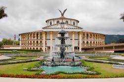 Tour privado del parque Jaime Duque desde Bogotá