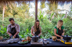 Clase de cocina de la aldea camboyana