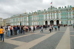 One Day Private Tour: City Tour med Skip-the-line Hermitage