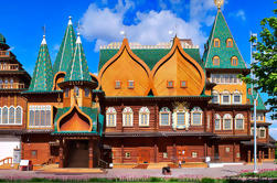 Kolomenskoye Estate Private Tour from Moscow