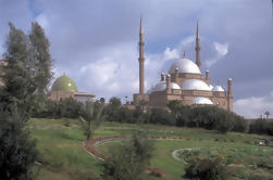 Cairo in One Day: Egyptian Museum, Citadel with Mohamed Ali Mosque and Khan Khalil Bazaar