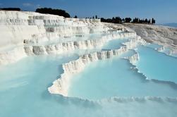 Pamukkale Small-Group Dagstur fra Izmir