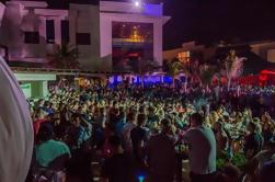 Évitez la ligne: Mandala Beach Pool Party avec Open