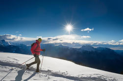 Excursão de aventura Snowshoe Backcountry