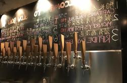 Tour de comida nocturna seguido de Brewery Taproom Hopping en Slow Boat en Beijing