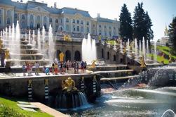 Peterhof Tour med retur med hydrofoil fra St. Petersburg