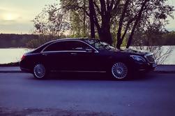 First Class Airport Limousine Transfer: Stockholm City naar Bromma Airport