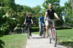 Tour privado en bicicleta de Tiergarten y los lugares escondidos de Berlín