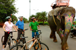 3 uur Morning Bike Tour van Jaipur