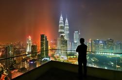 Tour fotográfico privado de medio día en Kuala Lumpur, incluyendo entradas para las Torres Gemelas Petronas y la Torre KL