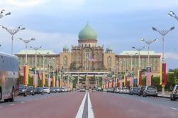 Excursion d'une demi-journée privée à Putrajaya avec croisière sur le lac de Kuala Lumpur