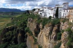 Ronda og El Tajo Gorge Day Trip med Wine Tasting fra Malaga