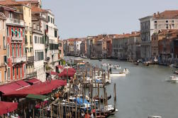 Discovering Venetian Waterways by Gondola