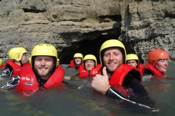 Coasteering Abenteuer auf Glamorgan Heritage Küste in Wales