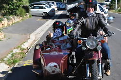 L'esperienza Sidecar Whale and Dolphin percorso Vintage da Città del Capo