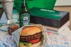 Croisière d'hamburger et de bière de nuit d'Amsterdam