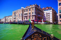 Venice Gondola Experience