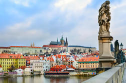 Grand cercle de Prague en bus avec déjeuner et Staropramen Visite incluse