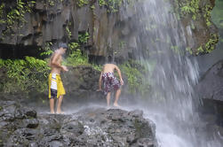 Excursión de Aventura en Grupo Pequeño de Cascadas de Kohala