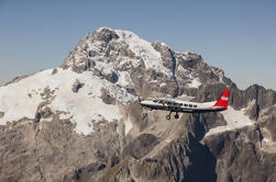 Milford Sound Crociera turistica con Scenic voli di ritorno da Queenstown