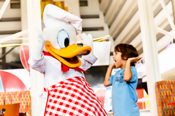 Cena de carácter de Disney en el restaurante del chef Mickey's