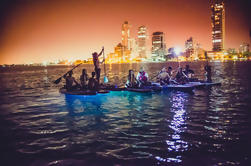 Tour en grupo pequeño: LED Cartagena Sunset PaddleBoard