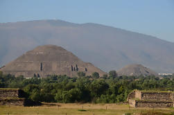 Tour Privado: Basílica de Guadalupe y Teotihuacán