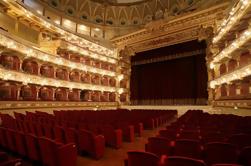 Ópera en el Teatro Petruzzelli con Bari Walking Tour y Aperitivo Italiano