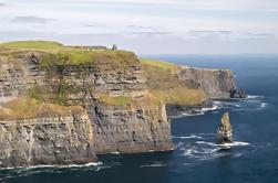 2-Day Western Ireland Tour from Dublin by Train: Limerick, Cliffs of Moher, Burren and Galway