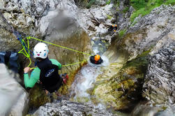 Experiência Predelica Canyoning de Bovec